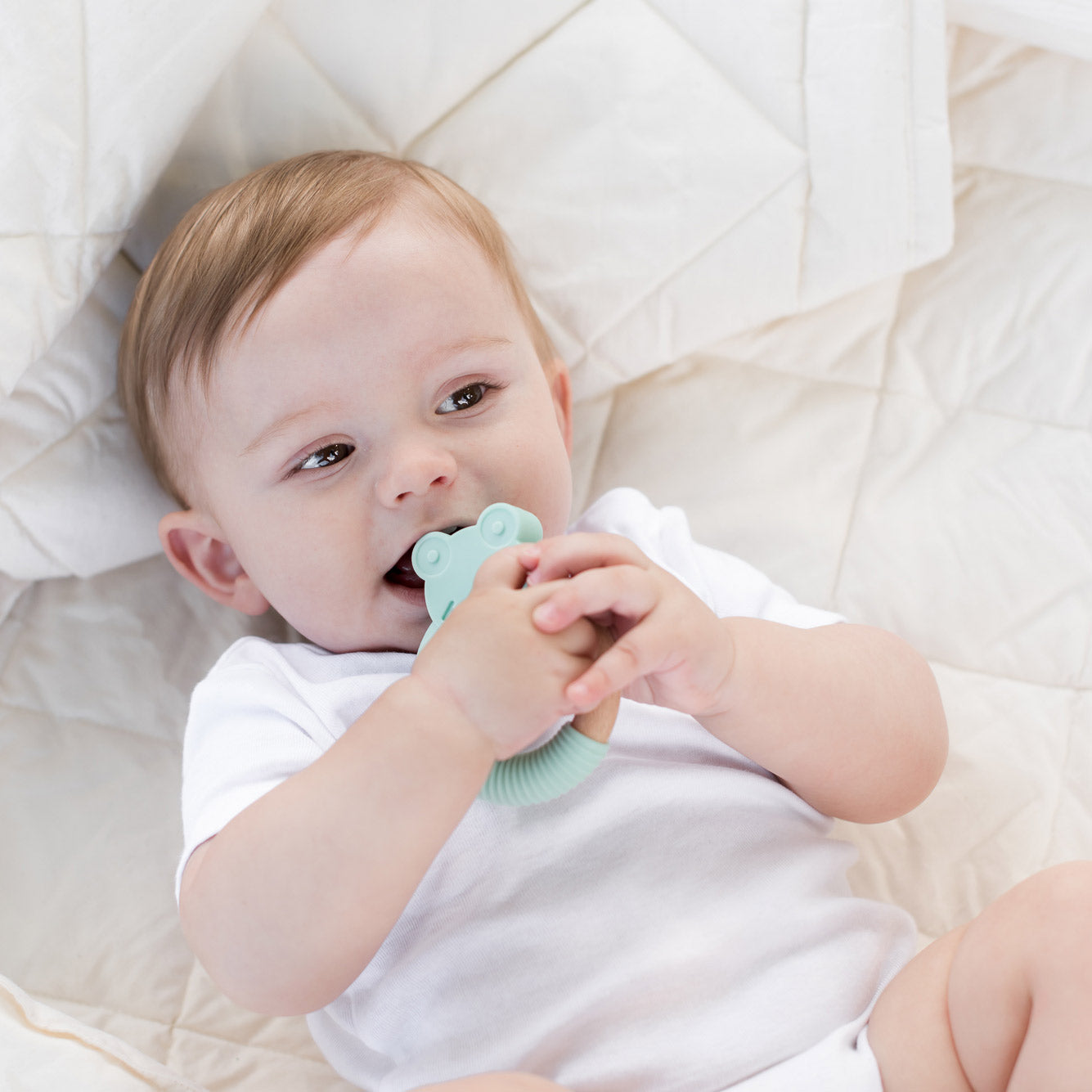 Silicone and wood frog teether ring